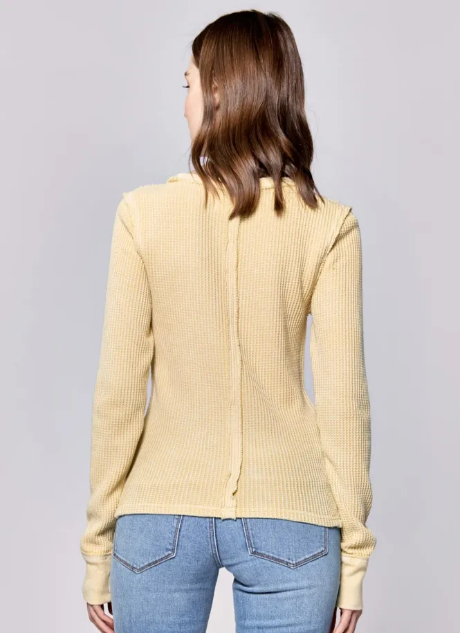 ANIA THERMAL LONG SLEEVE FITTED TOP PALE BANANA