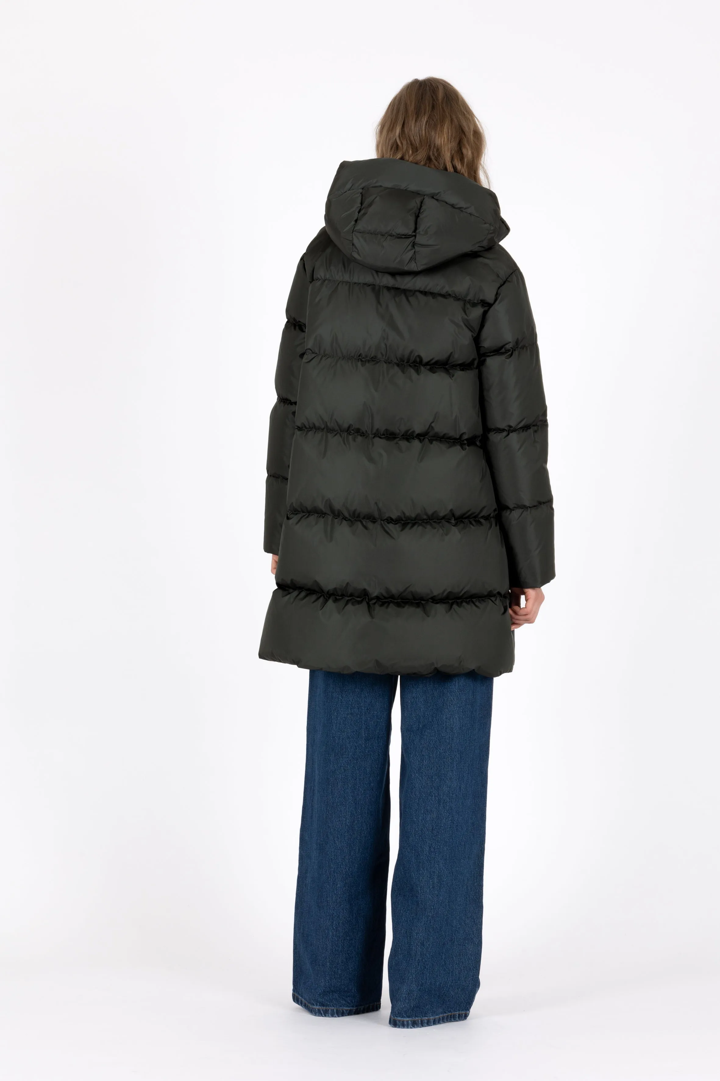 DOWN COAT NEV