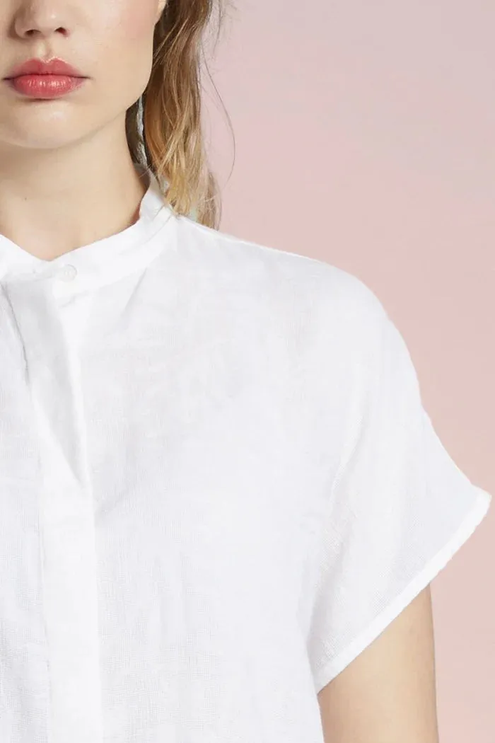 Mat de Misaine Linen Embossed White Shirt