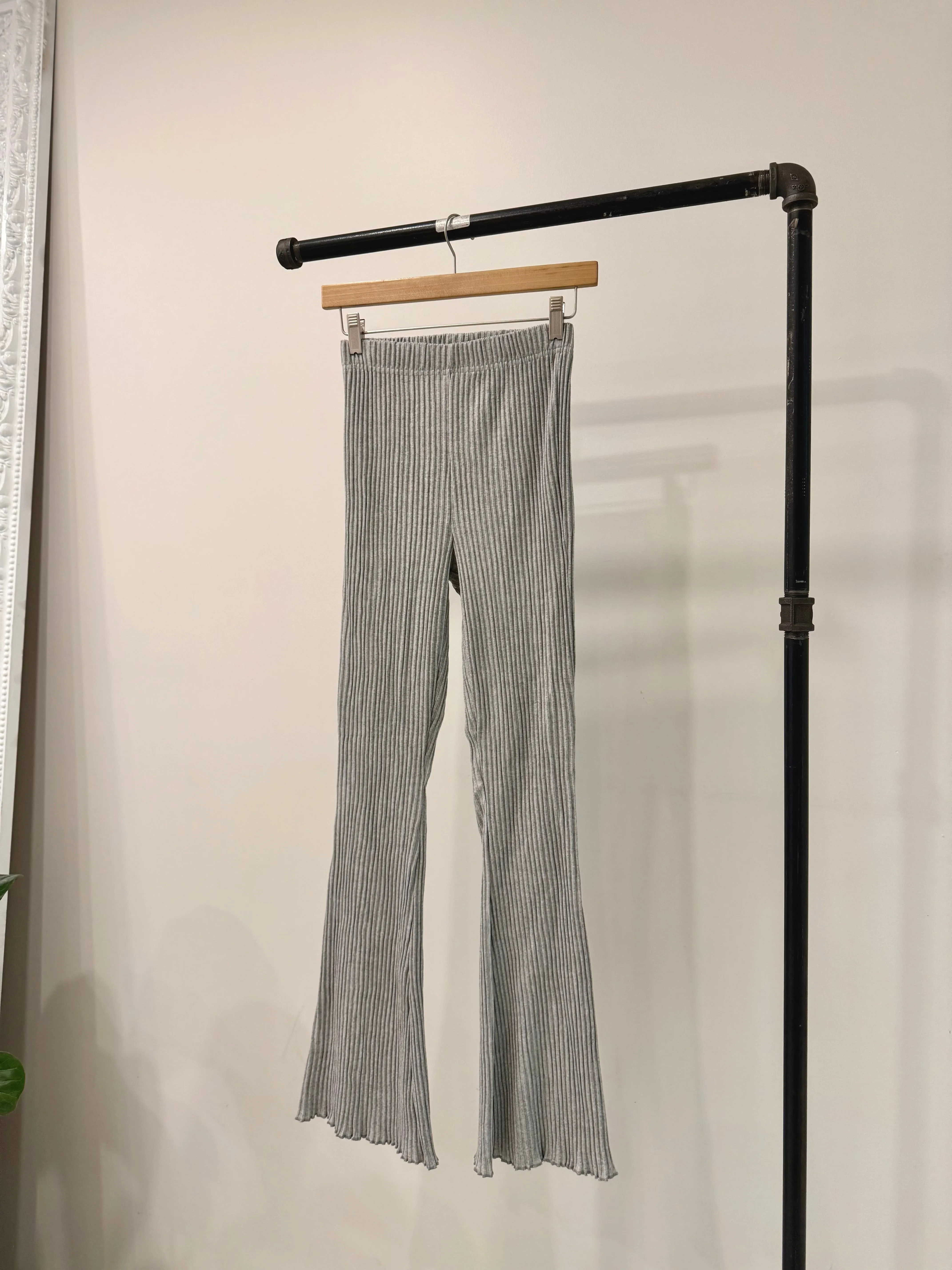 ROZEN Ribbed bootcut tights