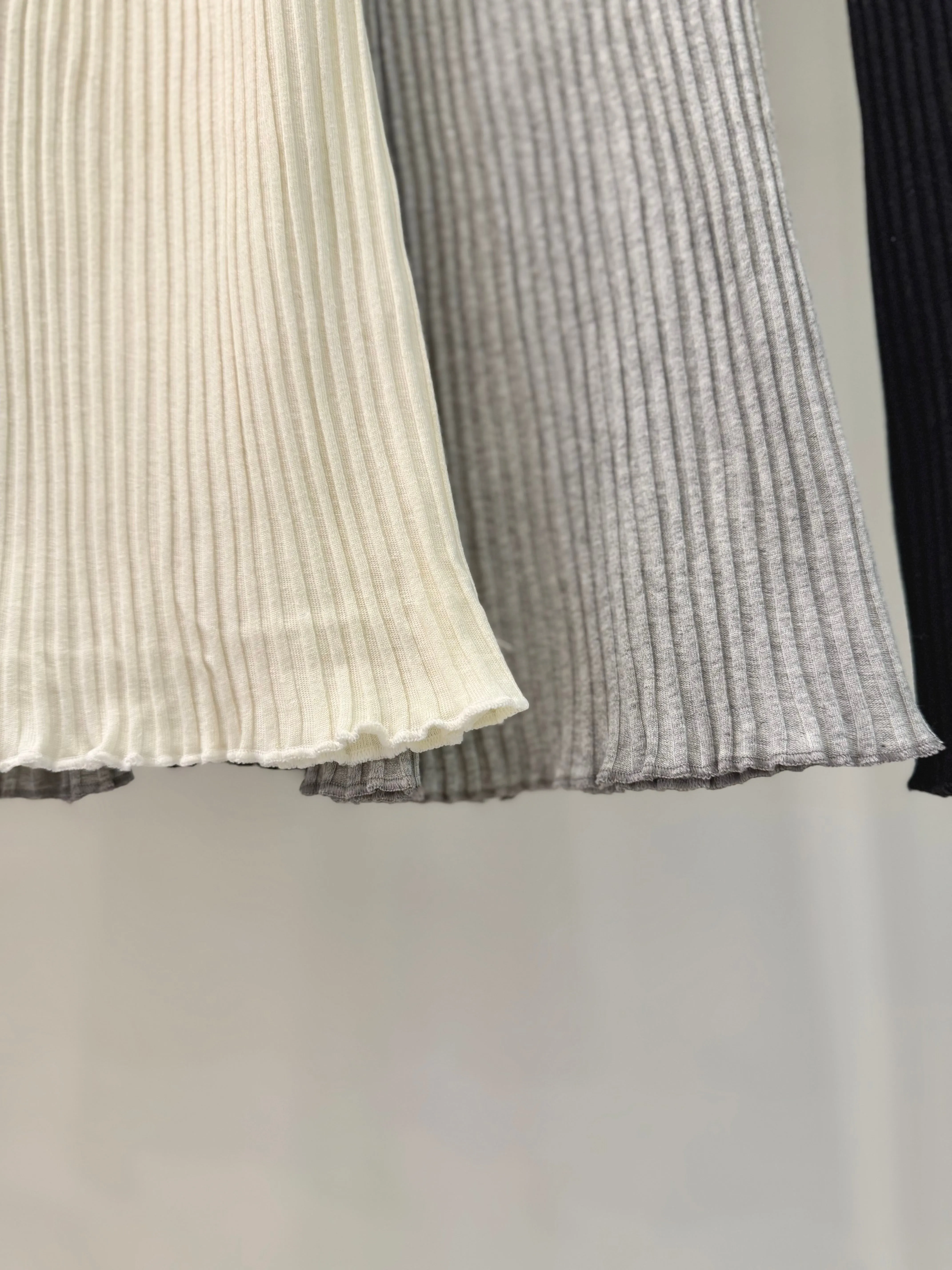 ROZEN Ribbed bootcut tights